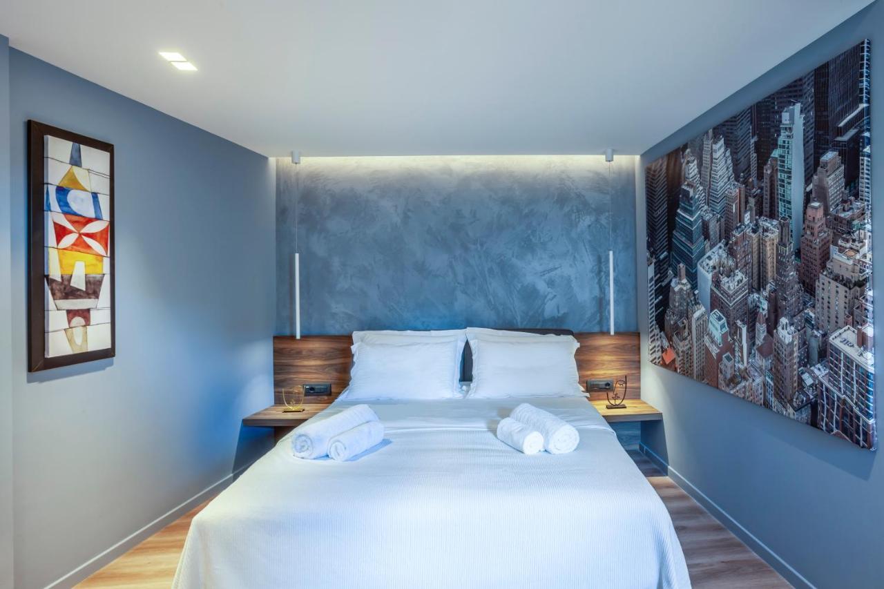Katouni25 Luxury Suites Tesalonika Bagian luar foto