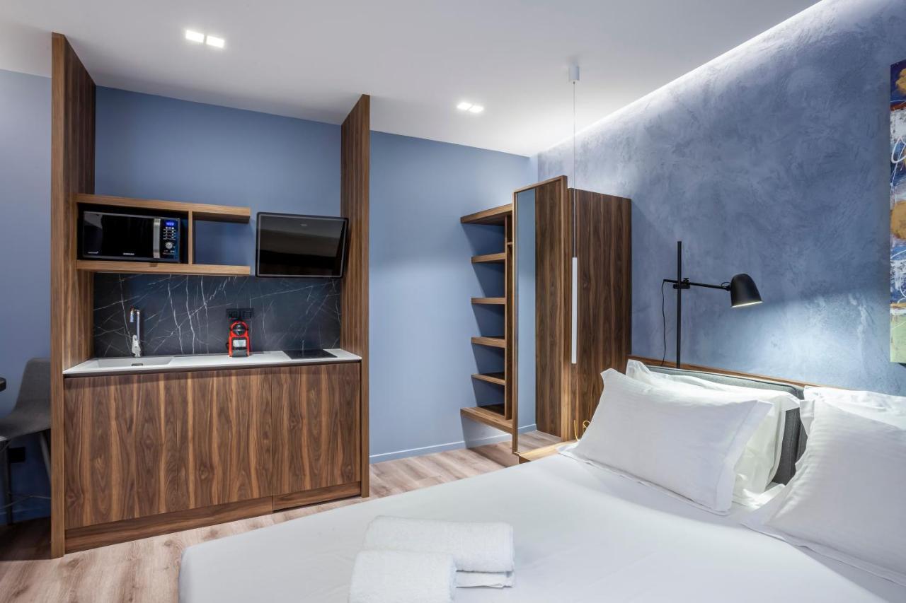 Katouni25 Luxury Suites Tesalonika Bagian luar foto