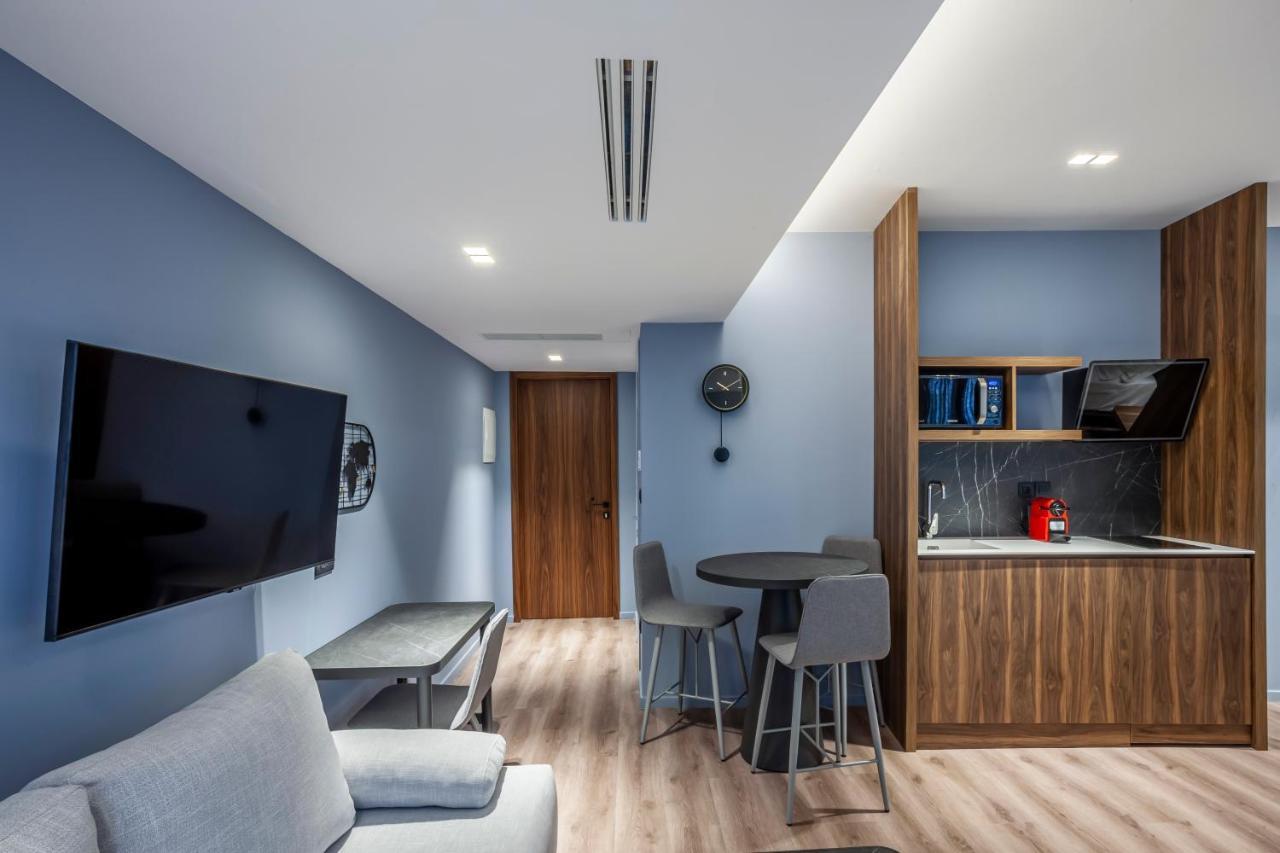 Katouni25 Luxury Suites Tesalonika Bagian luar foto