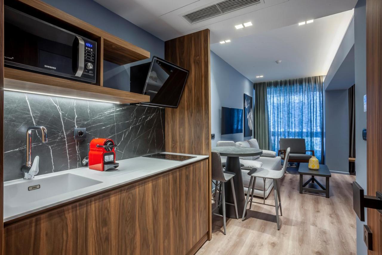 Katouni25 Luxury Suites Tesalonika Bagian luar foto